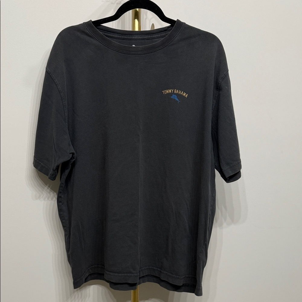Tommy Bahama Size XL Men's Dark Gray Short Sleeve Tee